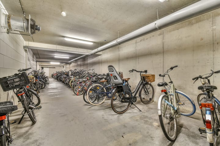 Foto 24 van Julius Pergerstraat 11