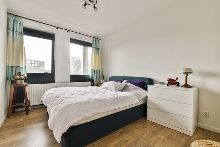 Foto 14 van Julius Pergerstraat 11