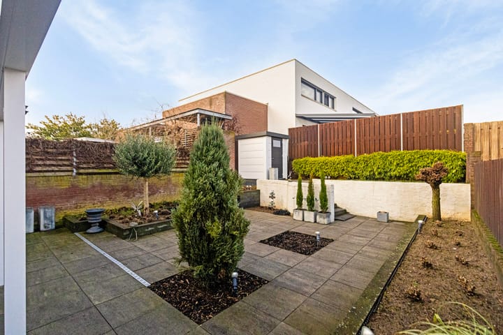 Foto 25 van Koninksemstraat 49