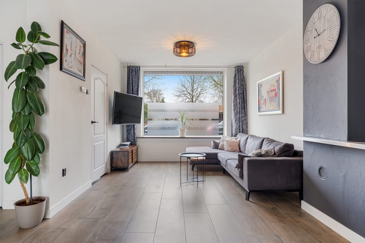 Photo 10 of Bettinumstraat 66