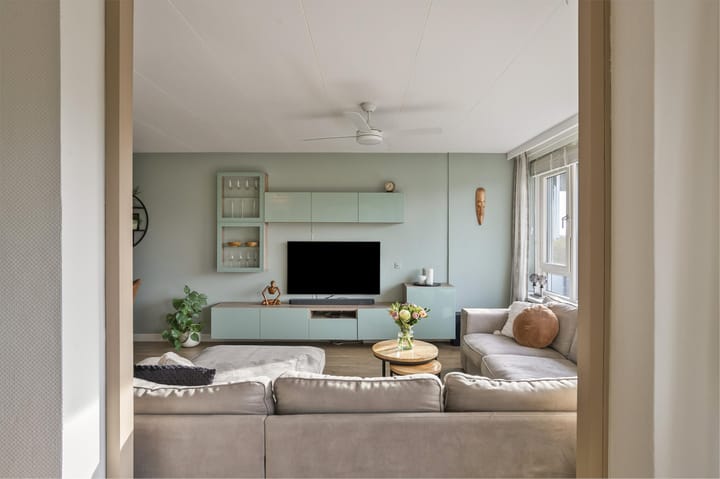 Foto 21 van Chopinplein 163