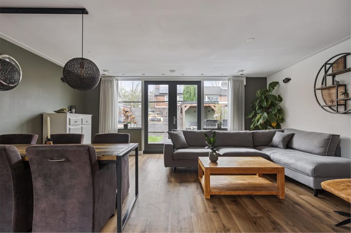 Foto 10 van Korenbloemstraat 14