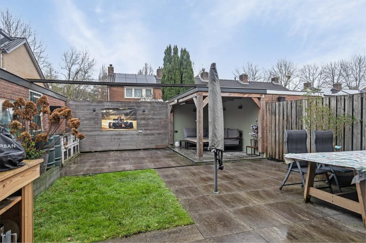 Foto 22 van Korenbloemstraat 14