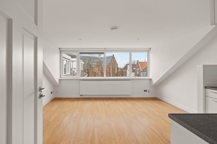 Foto 5 van Lindenplein 4-F