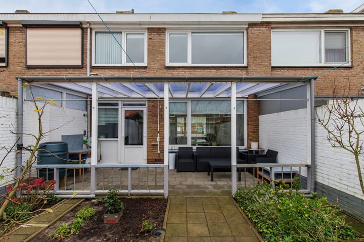 Foto 2 van Van Goghlaan 64