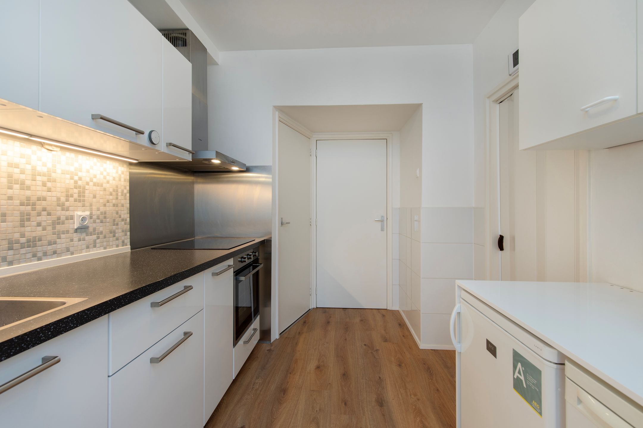 Photo 12 of Van Goghlaan 64