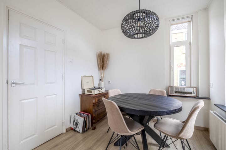 Foto 12 van Lange Stoep 2