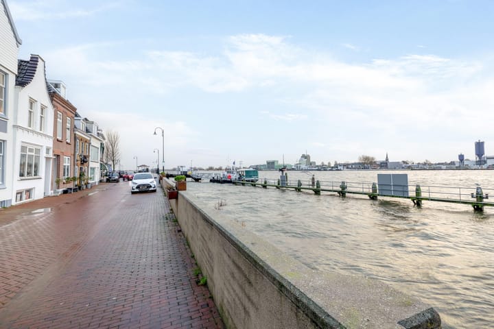 Foto 35 van Lange Stoep 2