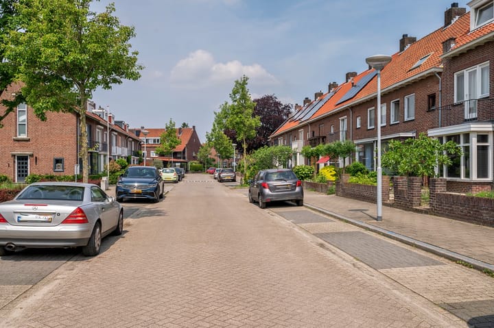 Foto 33 van Oranjestraat 49