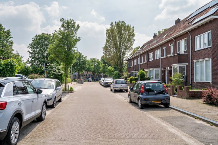 Bekijk foto 32 van Oranjestraat 49