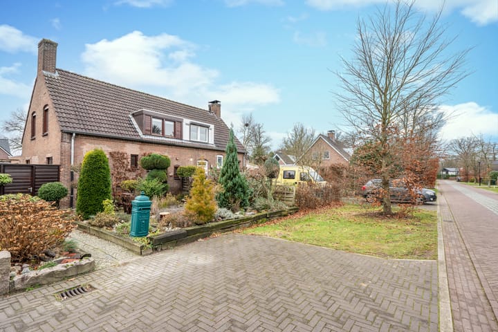 Foto 6 van Eeuw Driessestraat 4