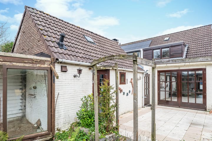 Foto 46 van Eeuw Driessestraat 4