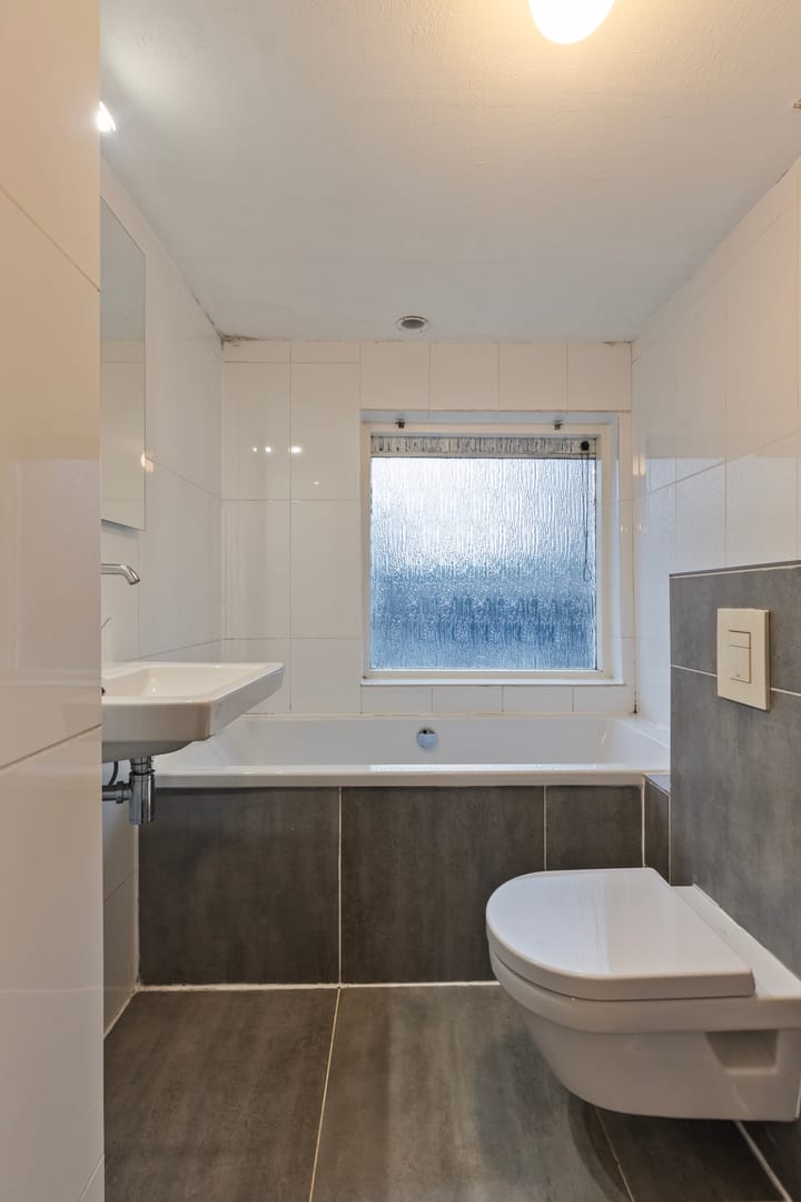 Foto 3 van Onder de Boompjes 81