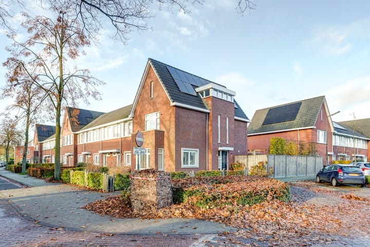 Foto 2 van Maria Reginastraat 1