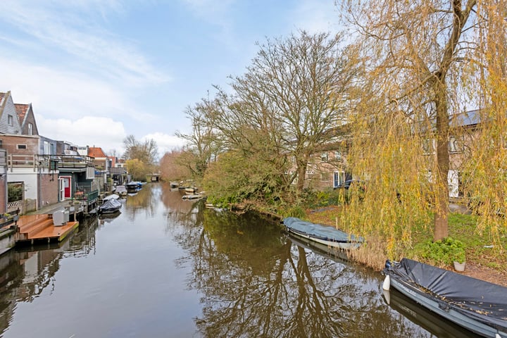 View photo 30 of Van Leeuwenhoekstraat 27