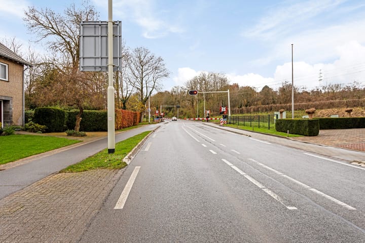 Foto 28 van Houthemerweg 77