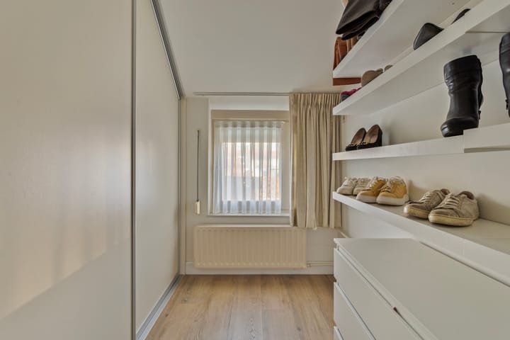 Foto 26 van Burgemeester Libourelstraat 2