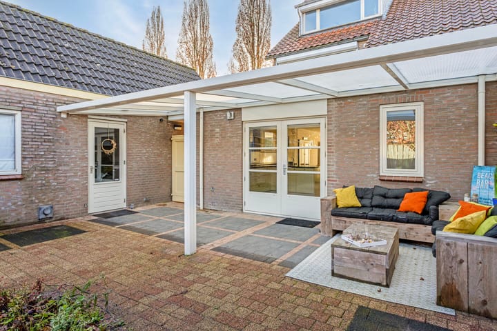 Foto 33 van Burgemeester Libourelstraat 2