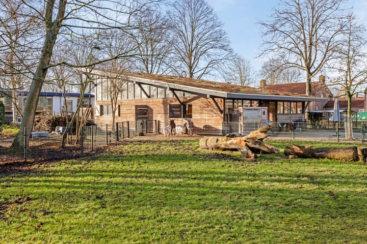 Foto 40 van Burgemeester Libourelstraat 2