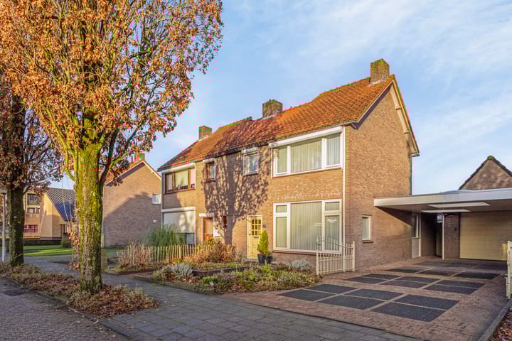 Foto 41 van Burgemeester Libourelstraat 2