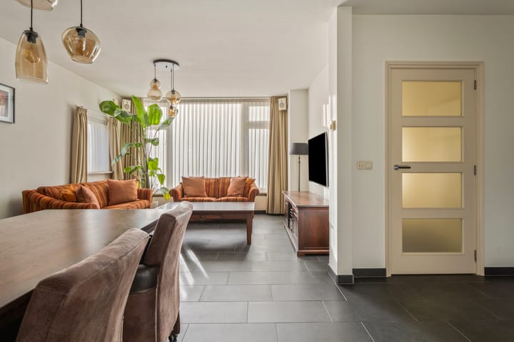 Foto 10 van Burgemeester Libourelstraat 2