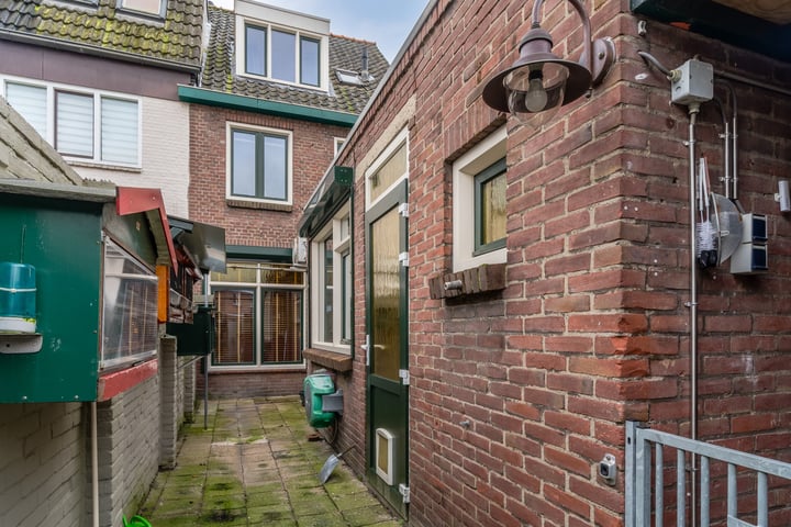 View photo 22 of Molenstraat 23