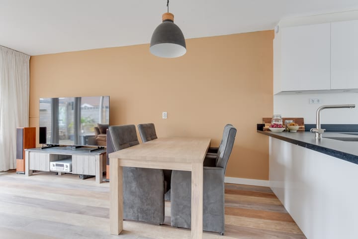 Foto 14 van Albatrosweg 11