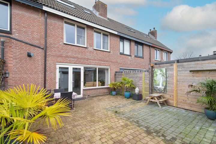 Foto 34 van Albatrosweg 11