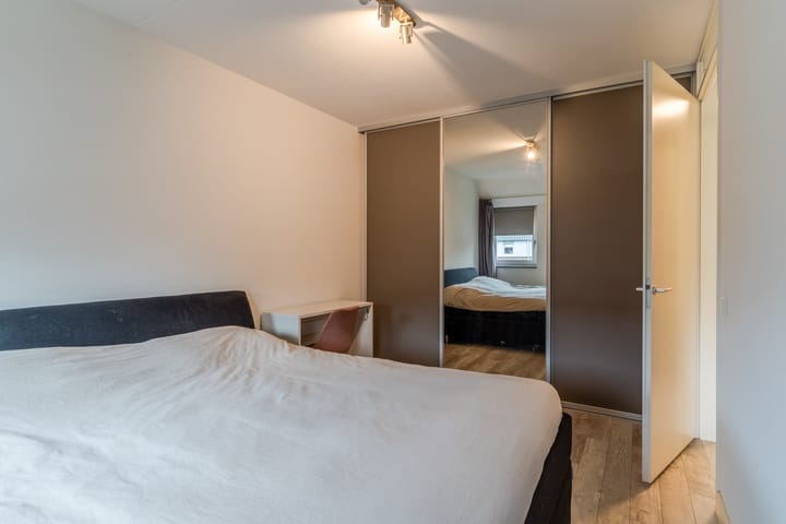 Foto 17 van Ruys de Beerenbrouckstraat 8