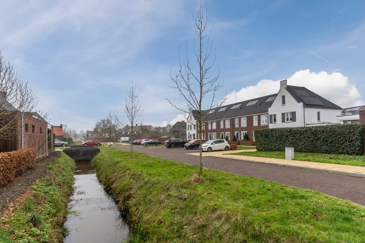 Foto 32 van Ruys de Beerenbrouckstraat 8