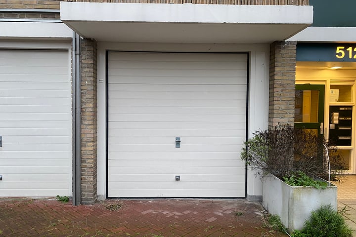 Bekijk foto 33 van Bachstraat 492