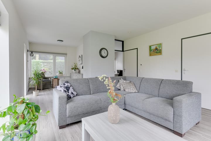 Foto 2 van Cornelis Haringhuizenlaan 40