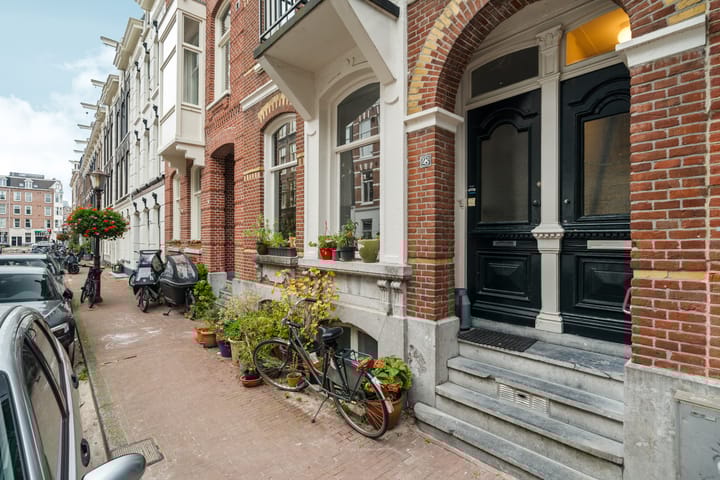 Photo 5 of Reyer Anslostraat 23-2