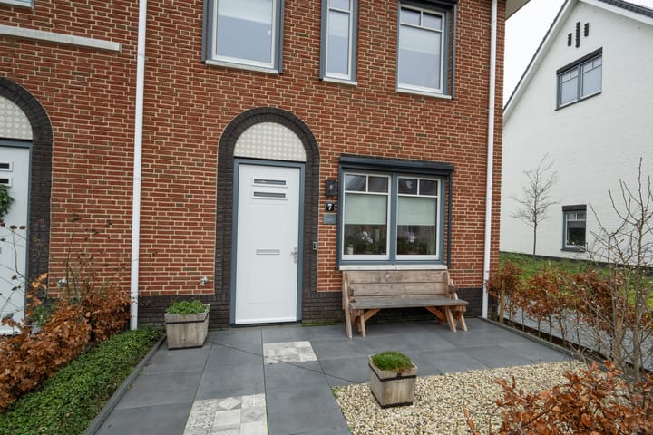 Foto 3 van Flettine 7