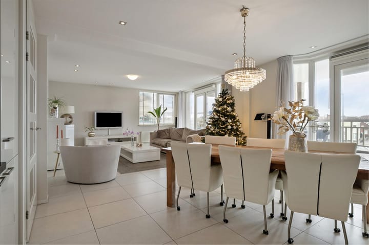 Foto 8 van Parallel Boulevard 13-C