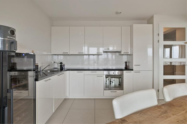 Foto 13 van Parallel Boulevard 13-C