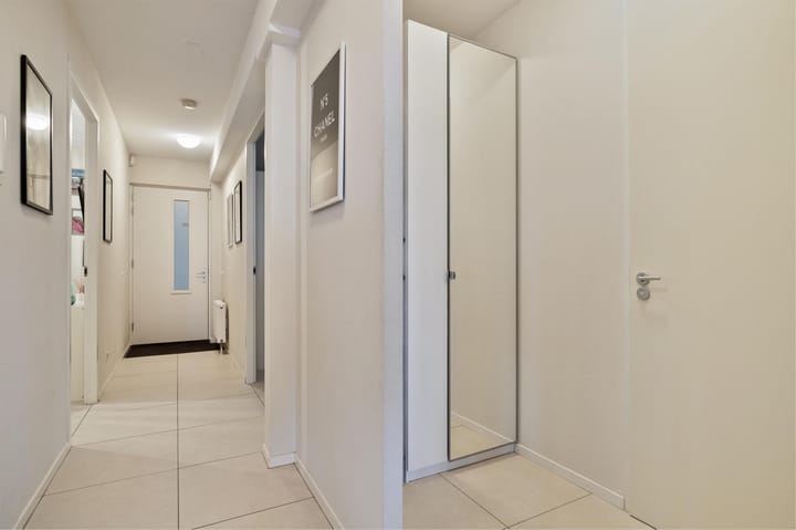 Foto 26 van Parallel Boulevard 13-C