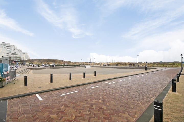 Foto 30 van Parallel Boulevard 13-C