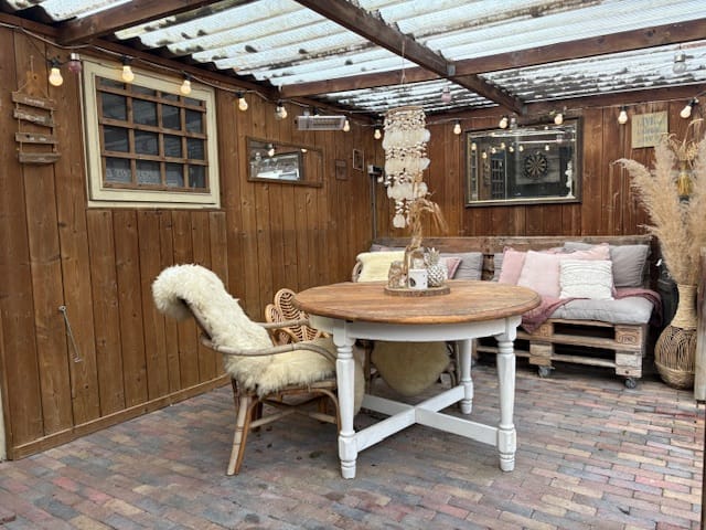 Foto 33 van Hendrikstraat 43