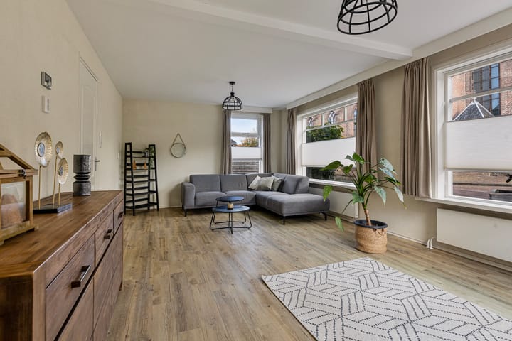 Foto 2 van Oosteinde 3