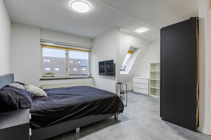 Foto 14 van Midslandstraat 55