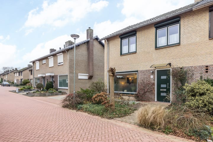 Foto 8 van Luther Kingstraat 30