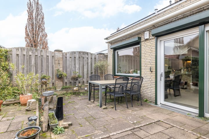 Foto 21 van Luther Kingstraat 30