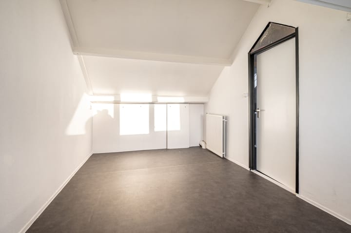 Foto 25 van Kamp 12 57