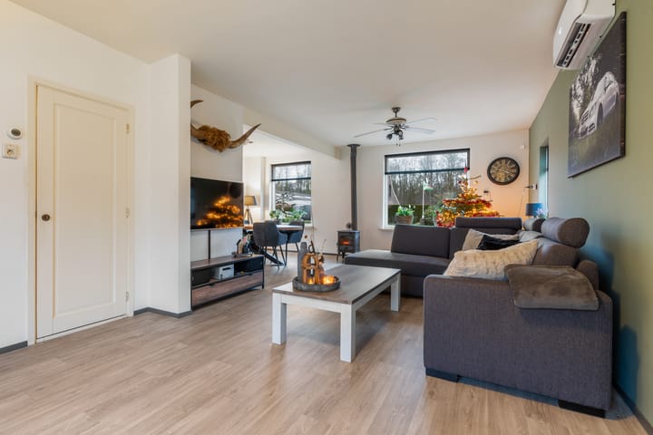 Photo 3 of Mr. Harm Smeengeweg 43