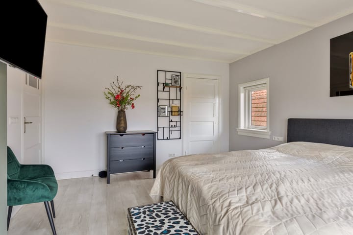 Foto 24 van Stationsweg 22