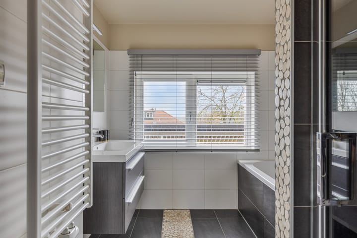 Foto 25 van Stationsweg 22