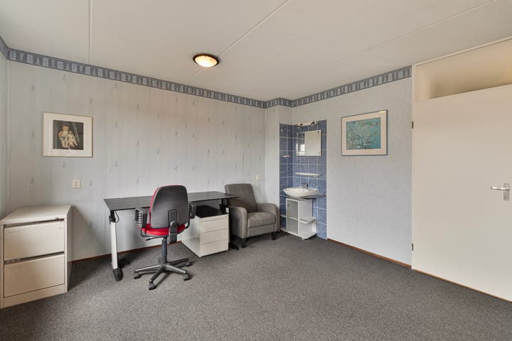 Foto 18 van René Clairstrook 12-B