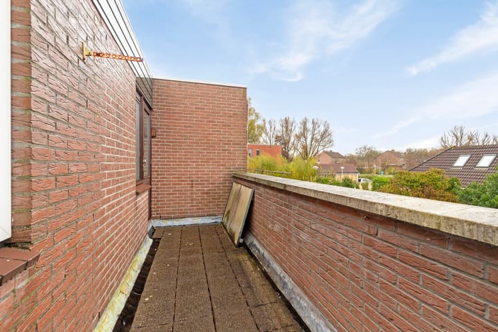 Foto 25 van René Clairstrook 12-B