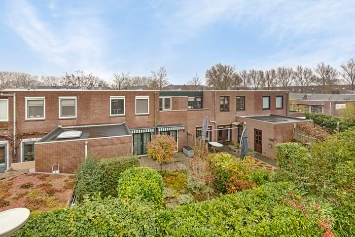 Foto 29 van René Clairstrook 12-B